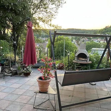 Sandys Cozy Stone Appartement *
