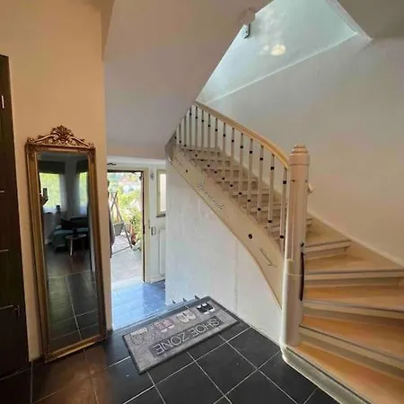 Sandys Cozy Stone Appartement